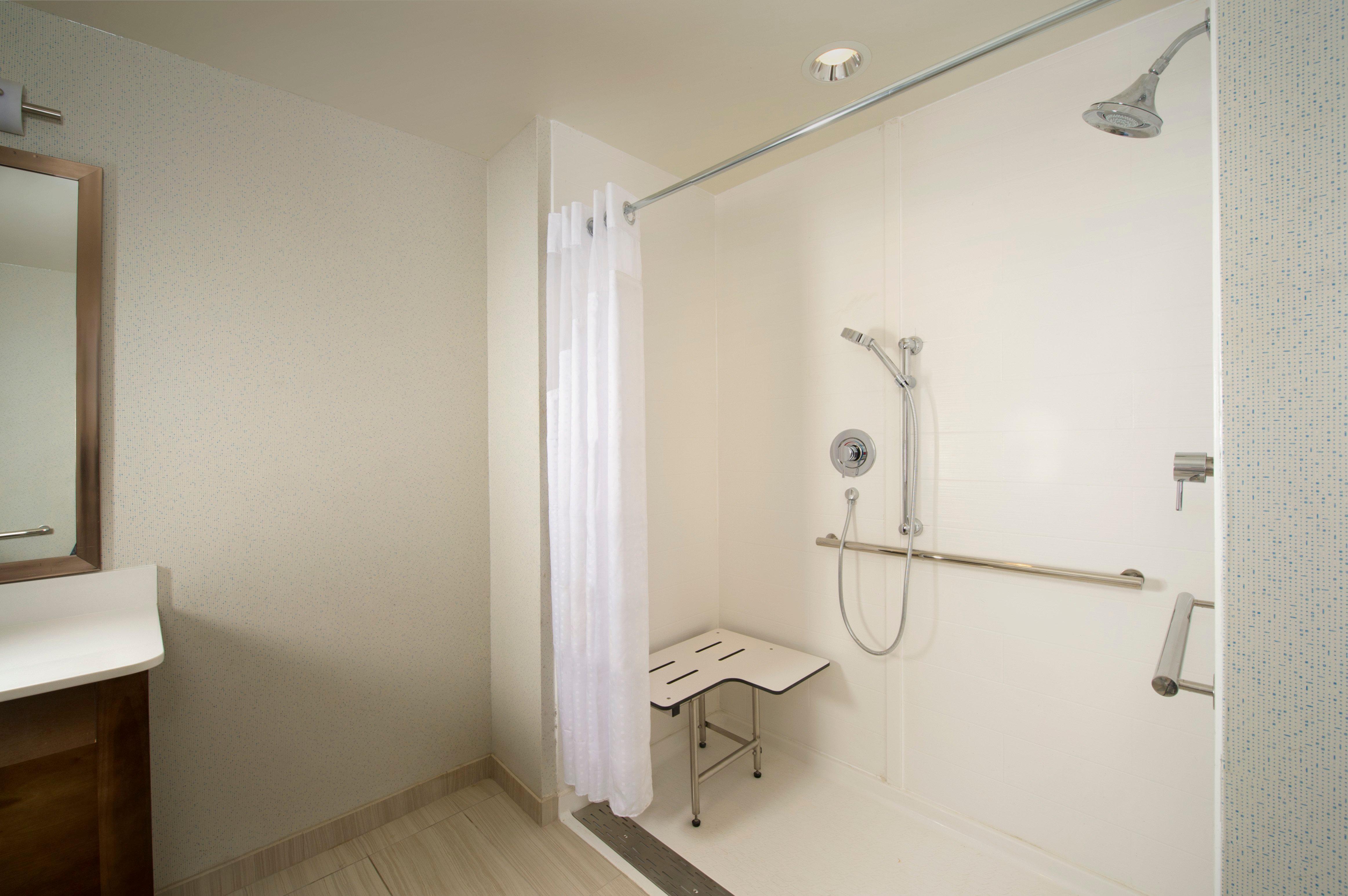 Holiday Inn Express & Suites Bay City By Ihg Екстер'єр фото