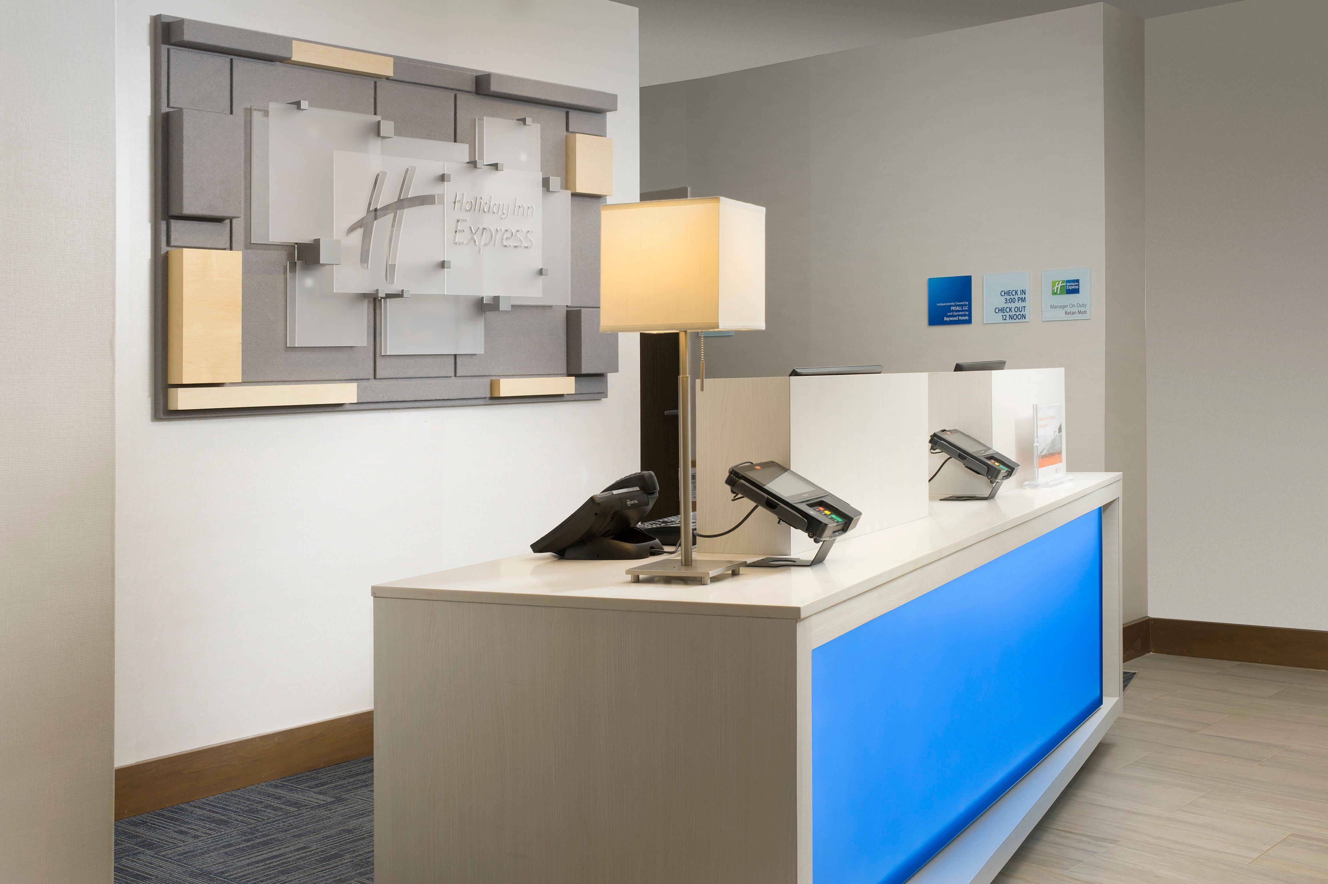Holiday Inn Express & Suites Bay City By Ihg Екстер'єр фото
