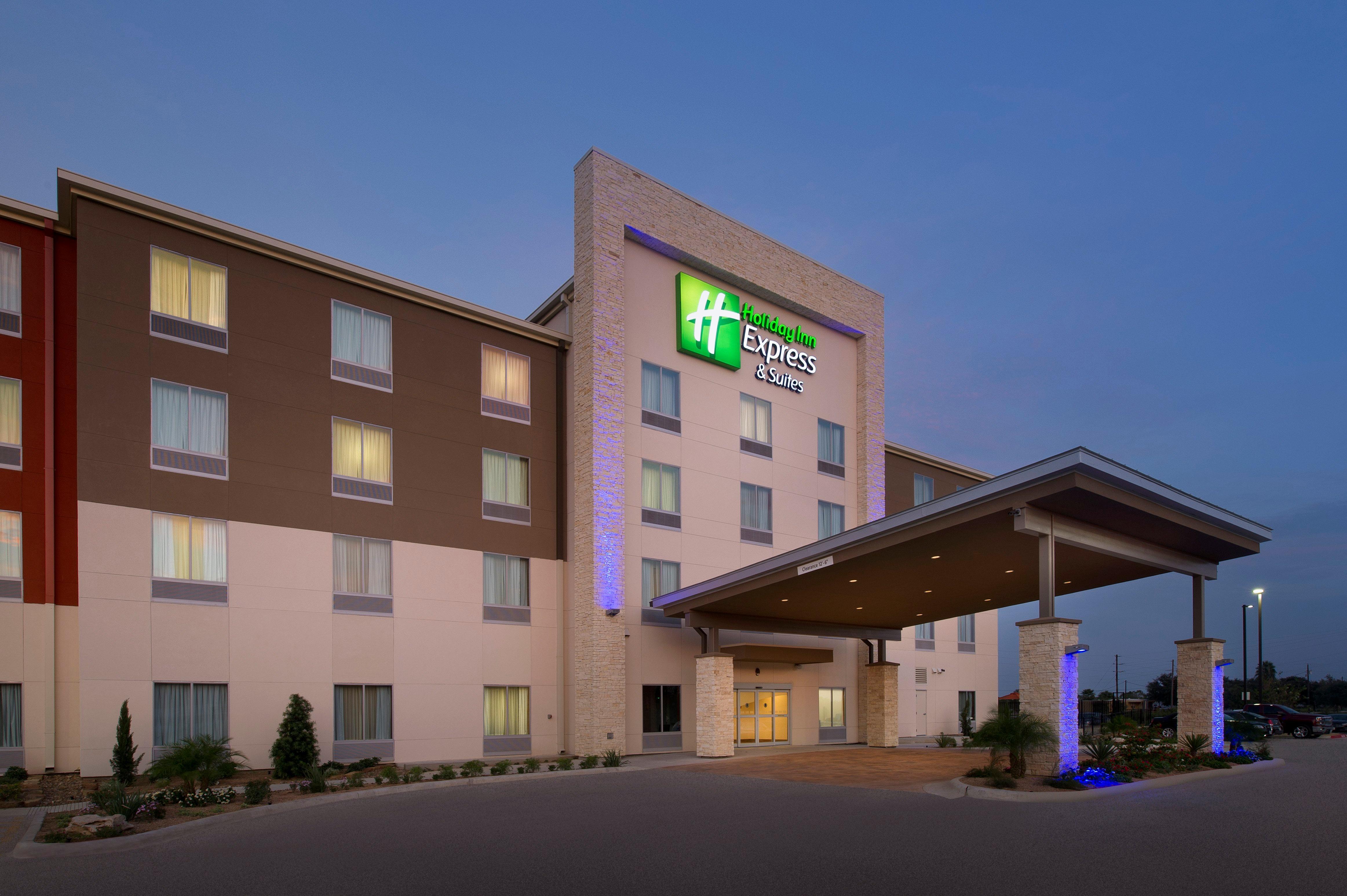 Holiday Inn Express & Suites Bay City By Ihg Екстер'єр фото
